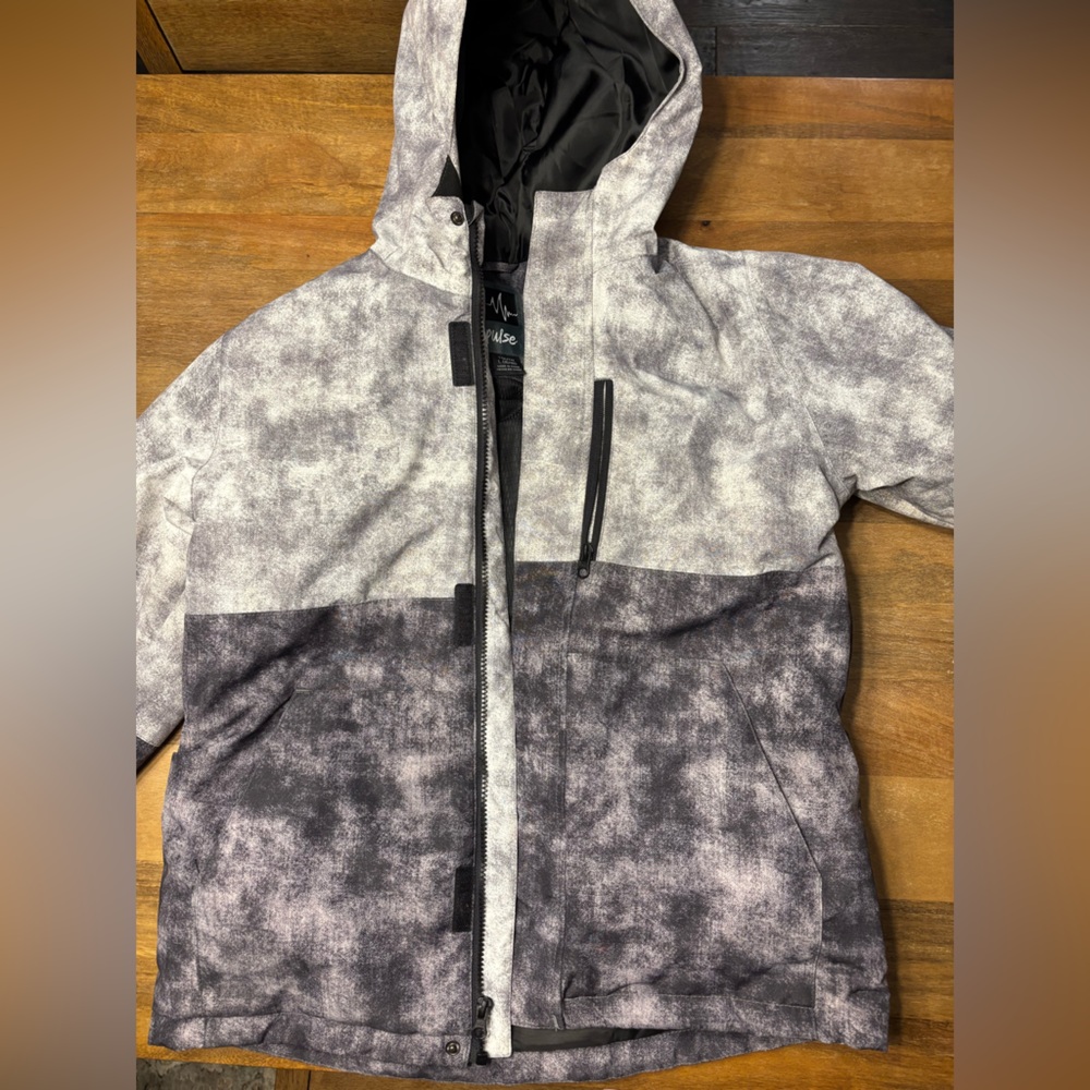 Pulse Gray and Black Winter Ski Jacket